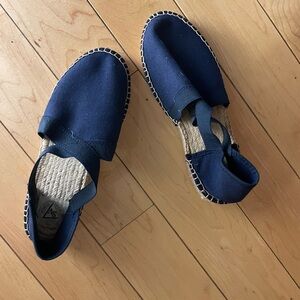 Blue espadrilles. Size 5. Excellent condition